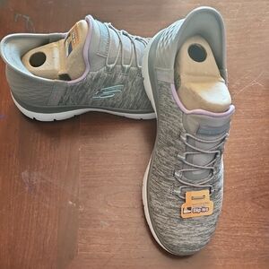 Skechers Women's Gray and Lavender Slip-Ins Sneakers
